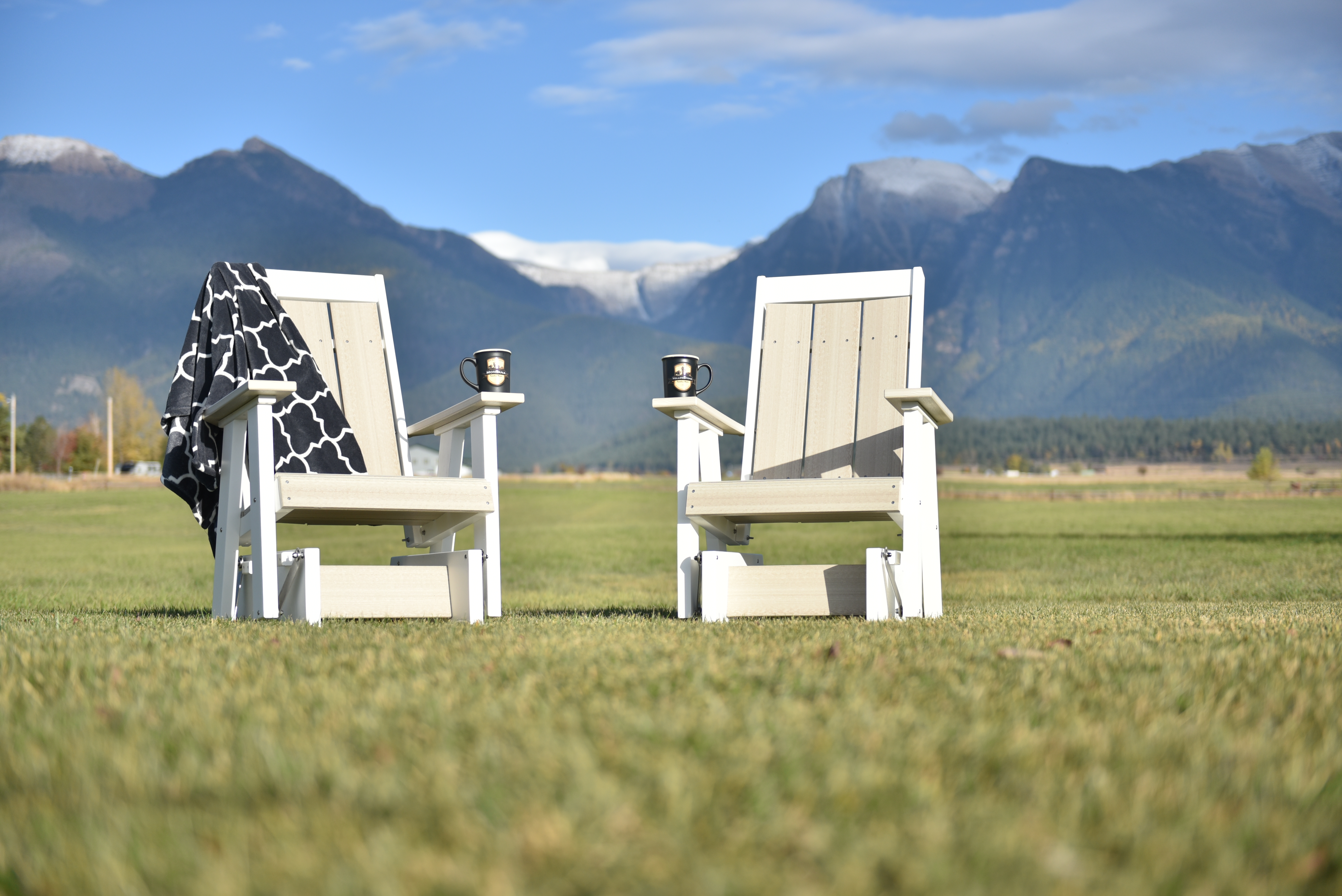 High quality weather resistant poly lumber outdoor furniture.