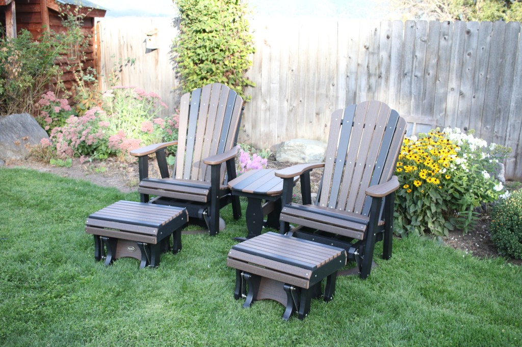 High quality weather resistant poly lumber outdoor furniture.