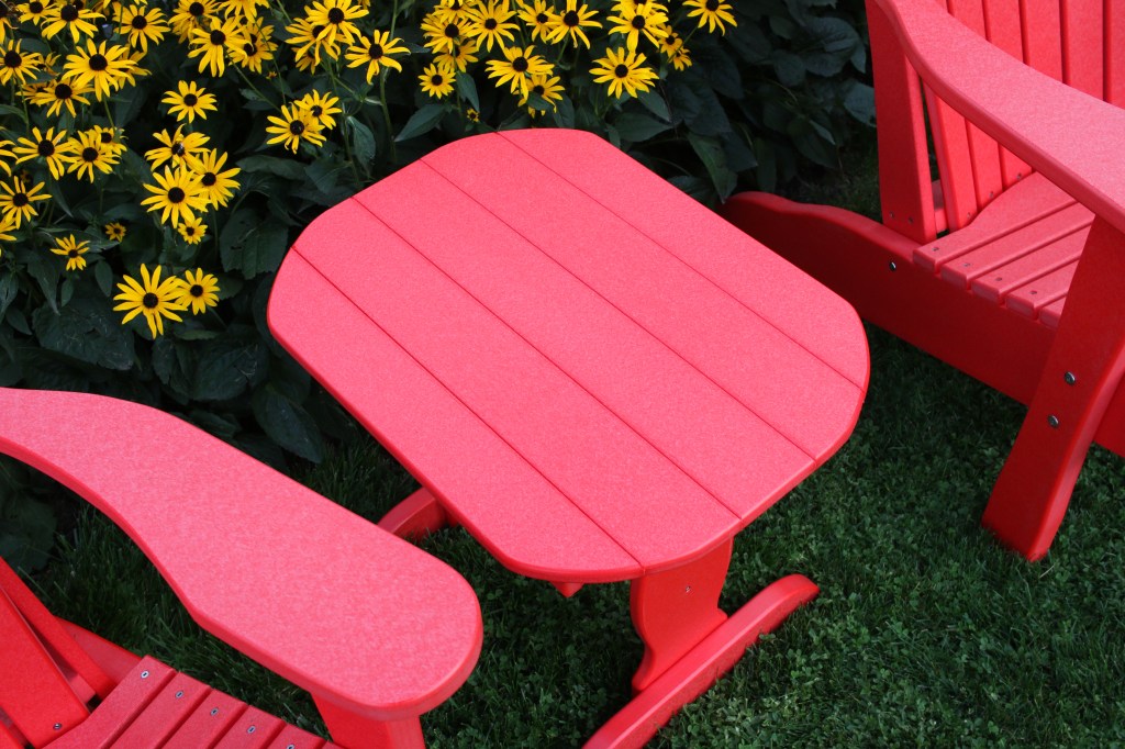 High quality weather resistant poly lumber outdoor furniture.