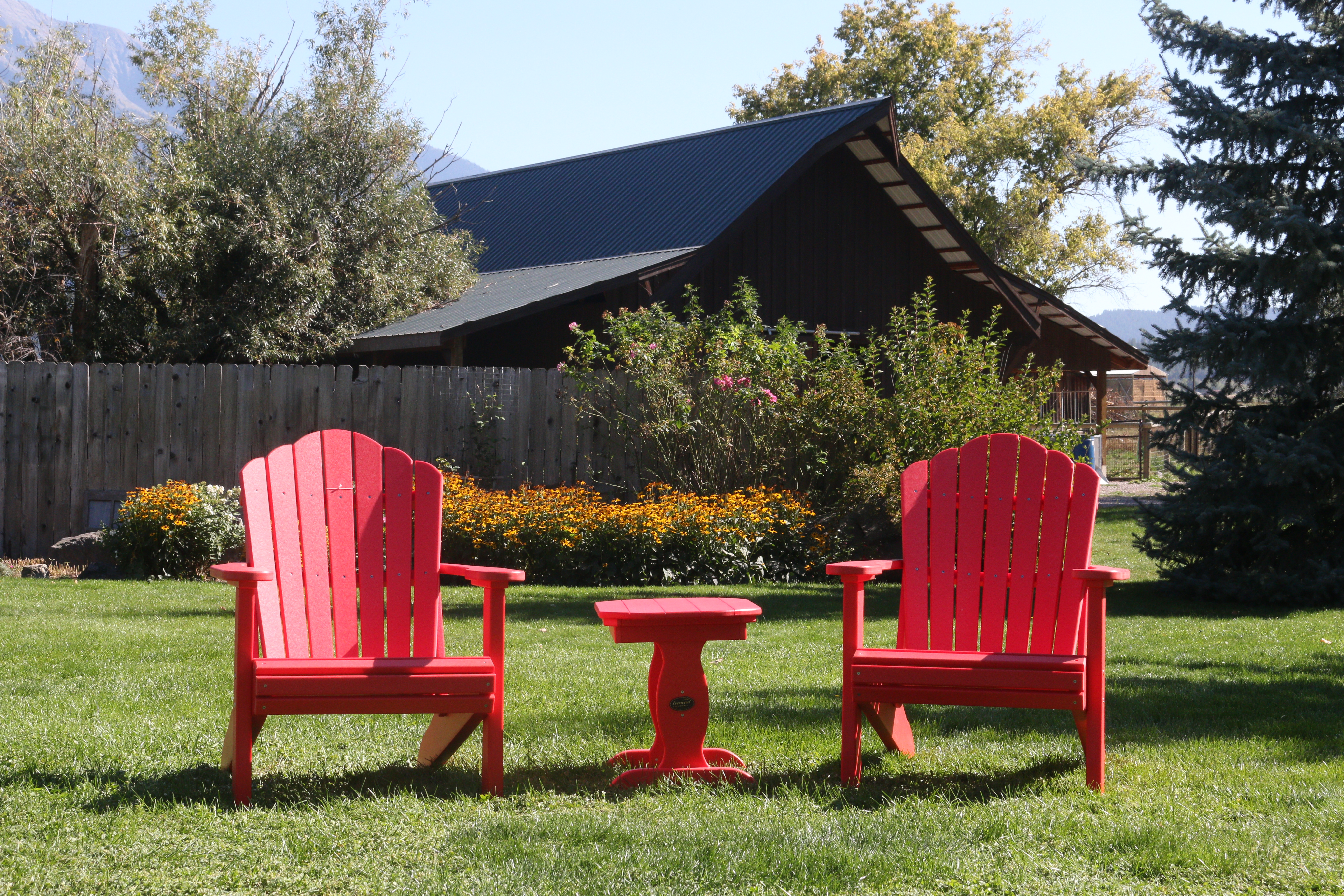 High quality weather resistant poly lumber outdoor furniture.